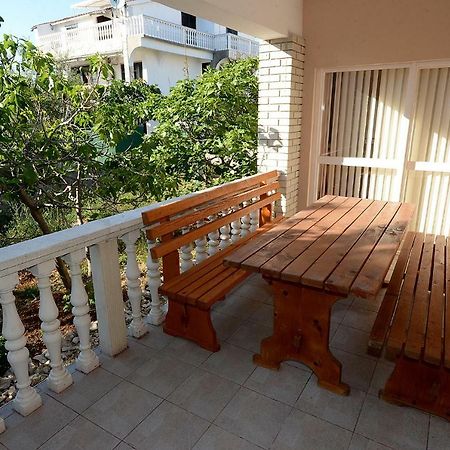Apartment Kod Stipe Vrsi Bagian luar foto