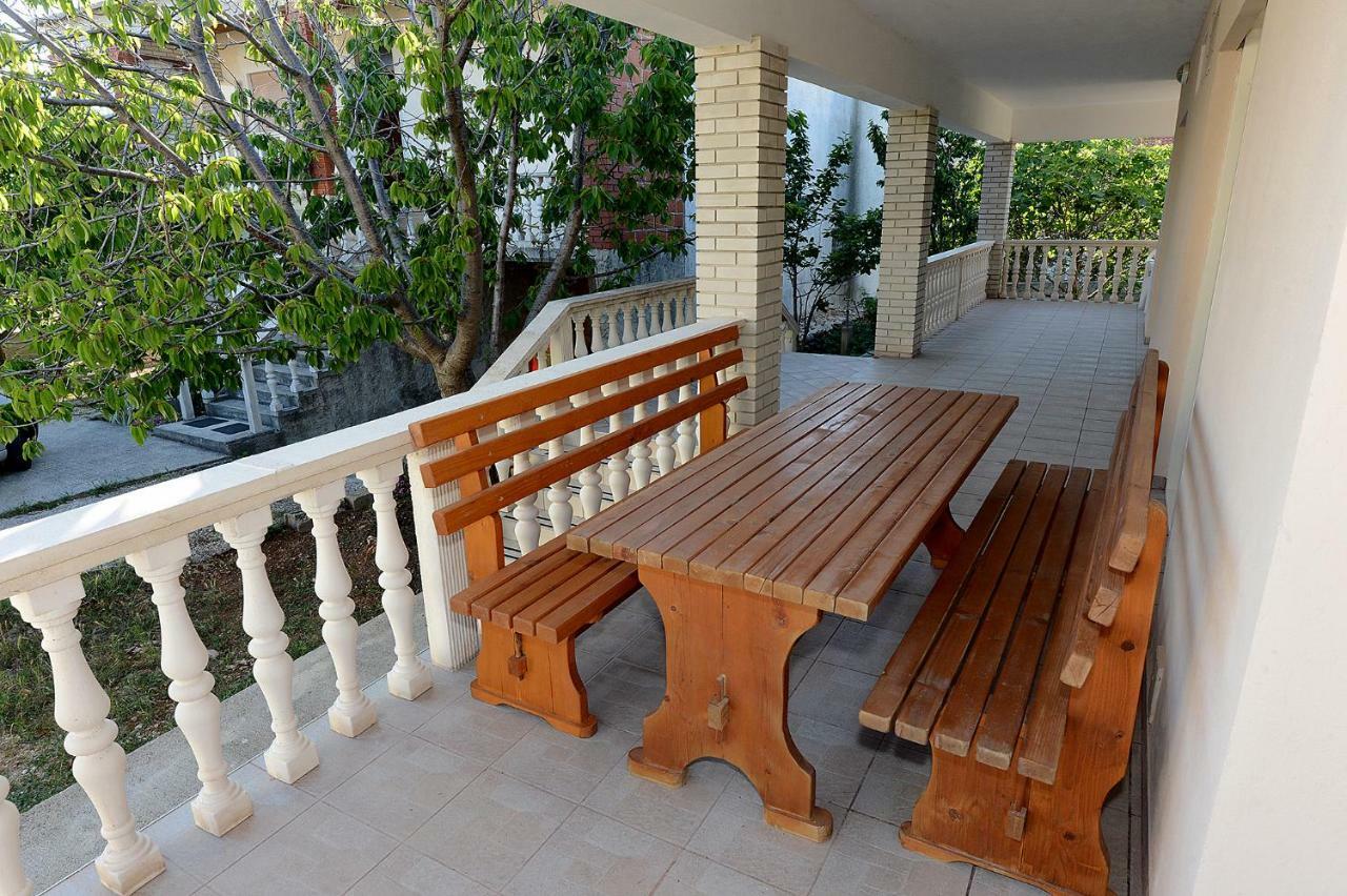 Apartment Kod Stipe Vrsi Bagian luar foto