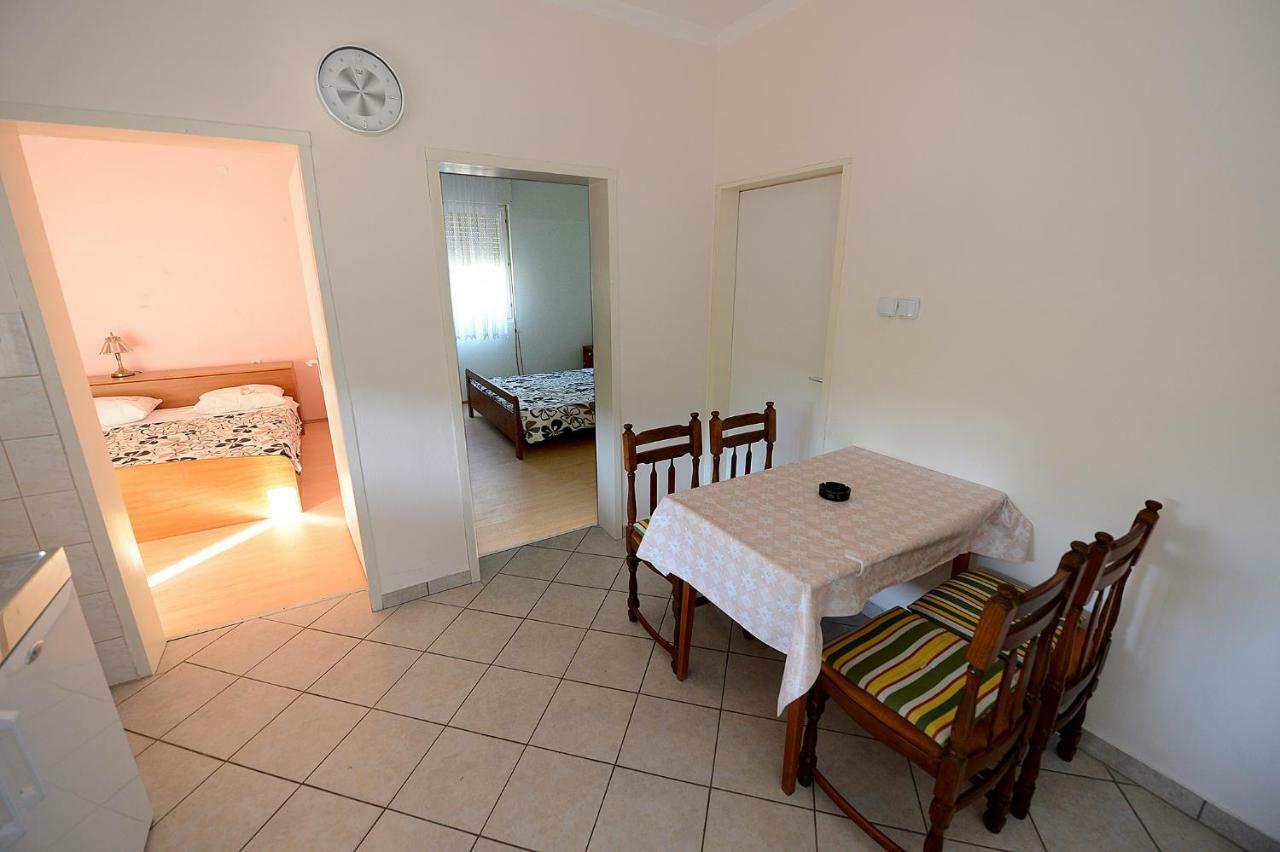 Apartment Kod Stipe Vrsi Bagian luar foto