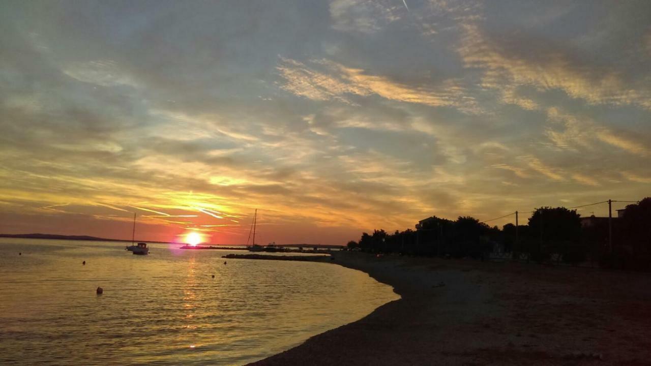 Apartment Kod Stipe Vrsi Bagian luar foto