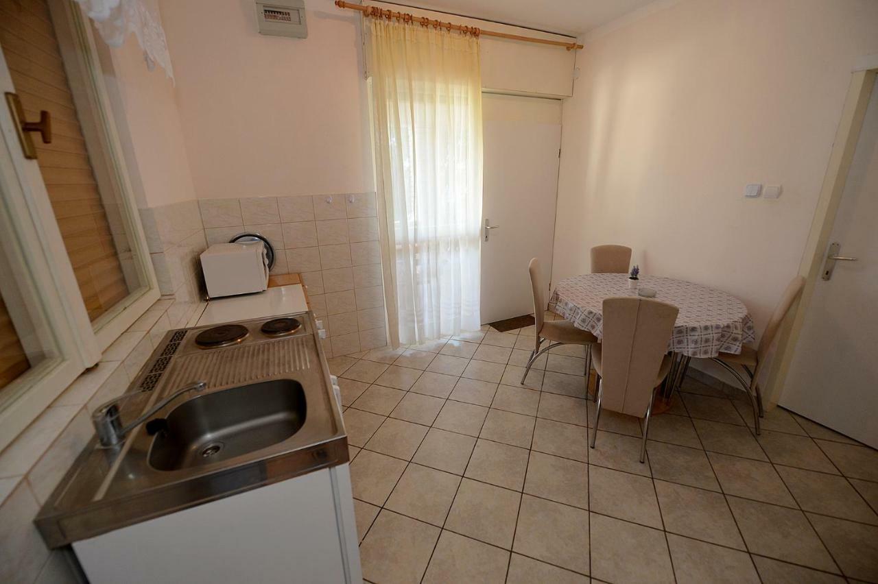 Apartment Kod Stipe Vrsi Bagian luar foto