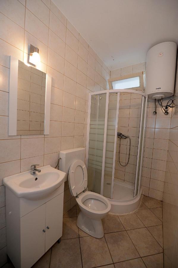 Apartment Kod Stipe Vrsi Ruang foto